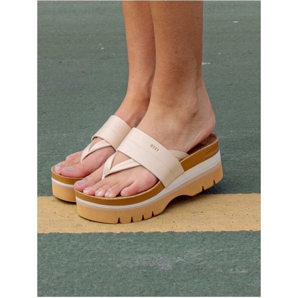 NEW Reef Vista Higher Savanah Beige SEASHELL COLOR Platform Thong Sandals SZ 8.5